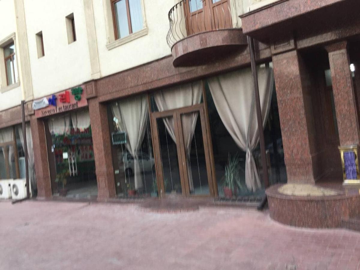 Western Suites Hotel Tachkent Extérieur photo