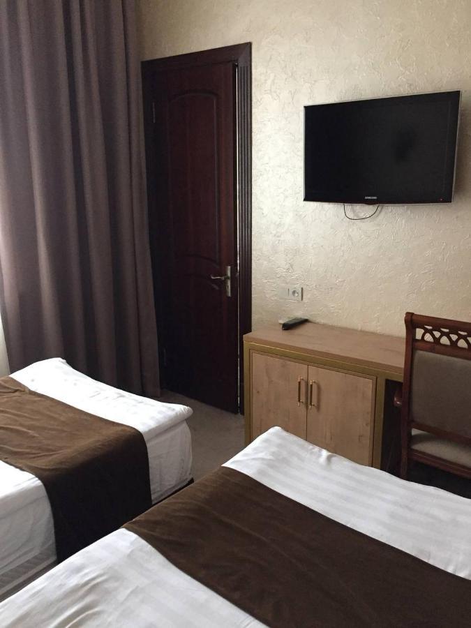 Western Suites Hotel Tachkent Extérieur photo