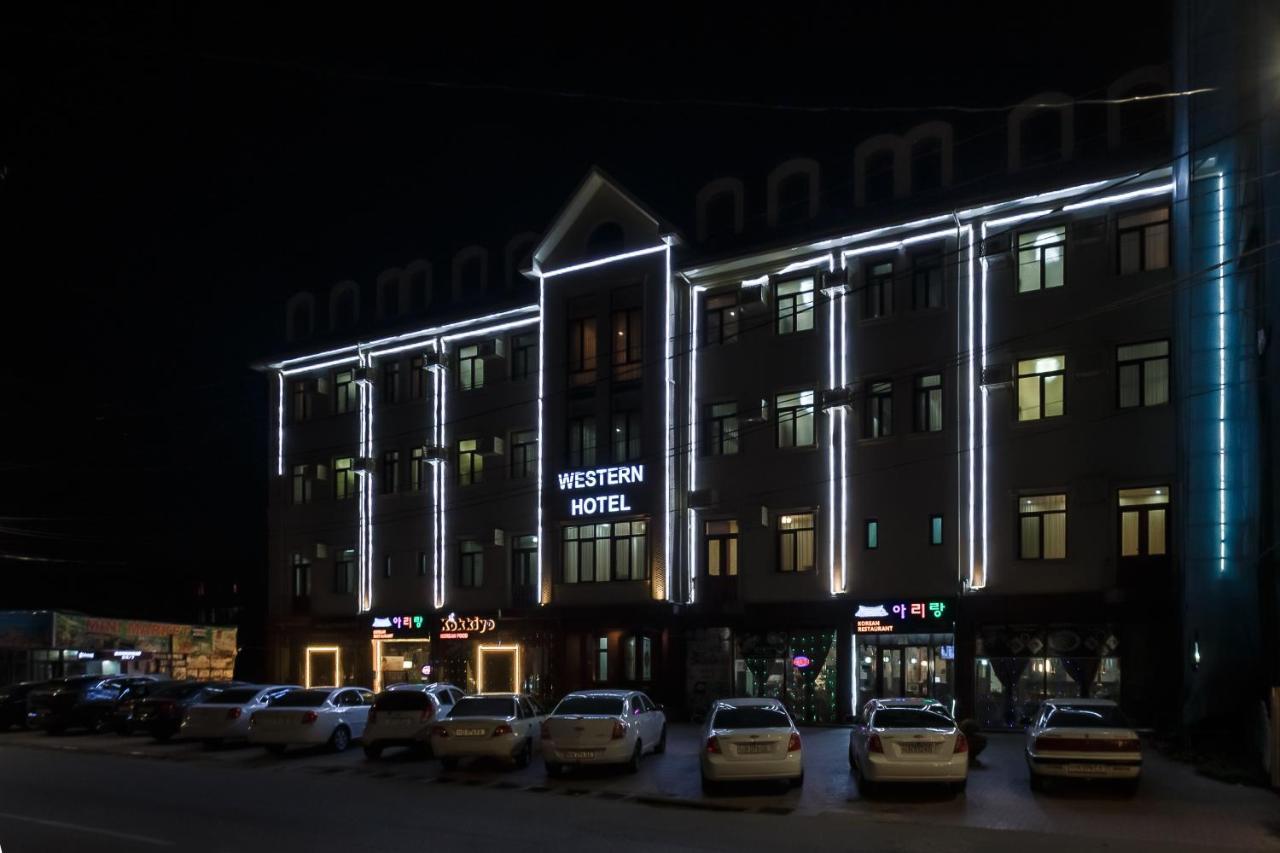 Western Suites Hotel Tachkent Extérieur photo