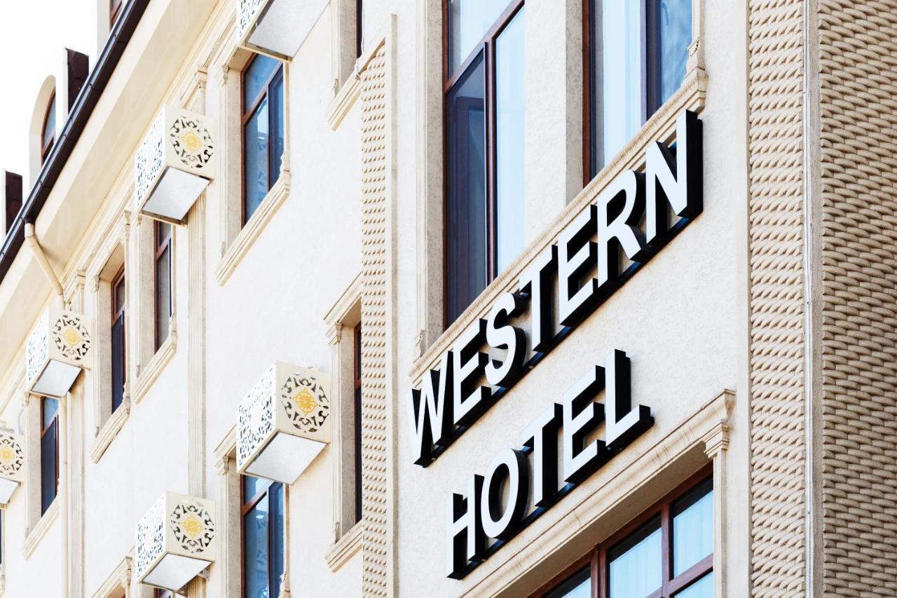 Western Suites Hotel Tachkent Extérieur photo