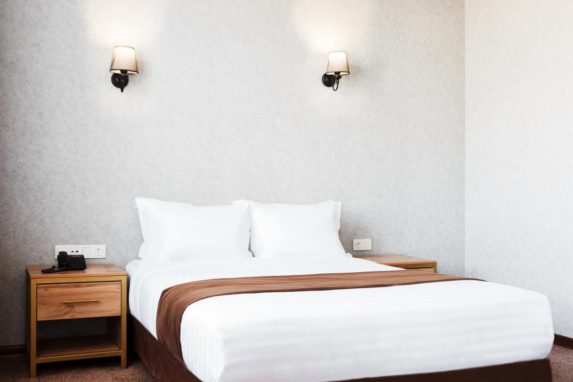 Western Suites Hotel Tachkent Extérieur photo