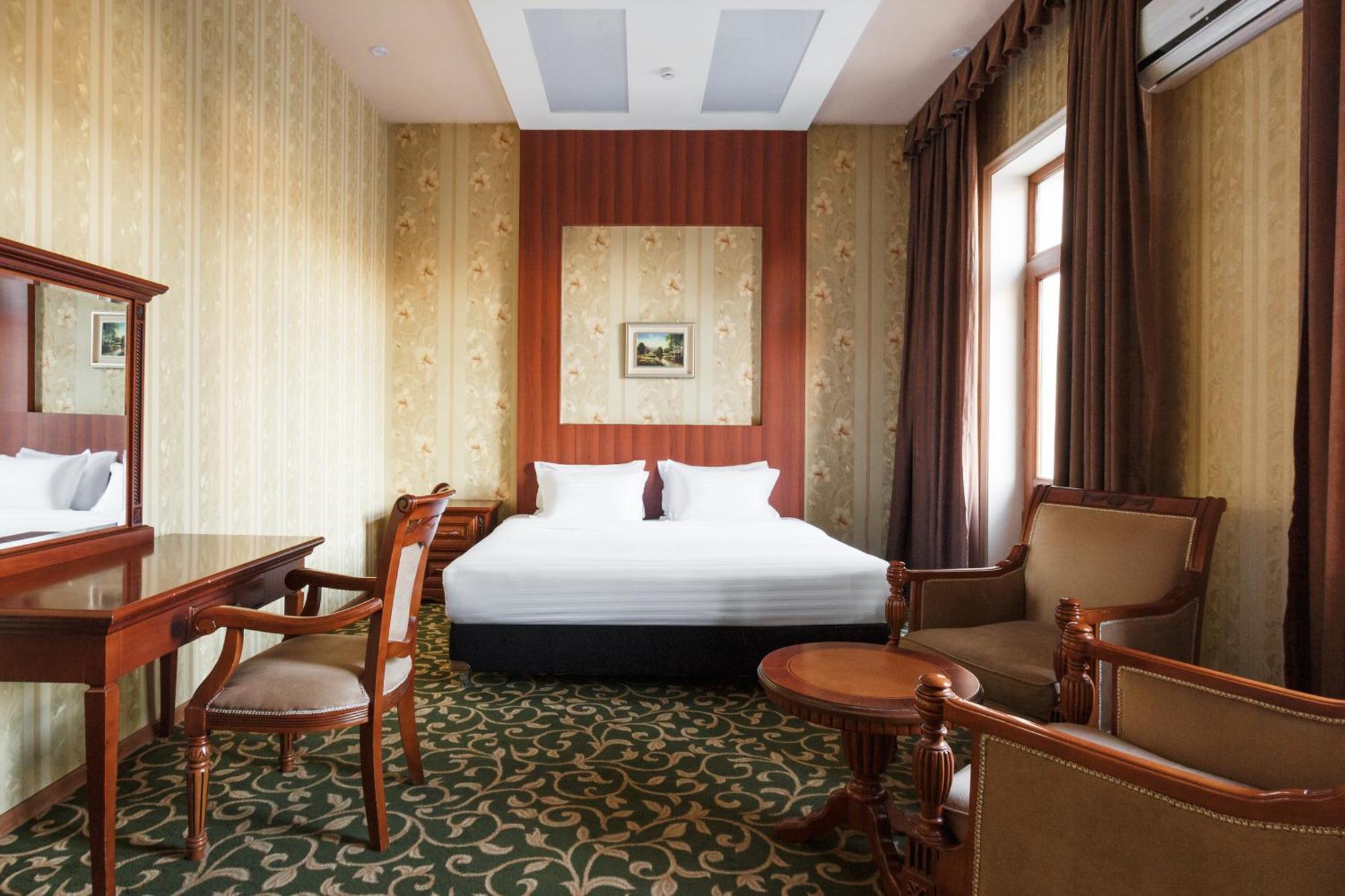 Western Suites Hotel Tachkent Extérieur photo