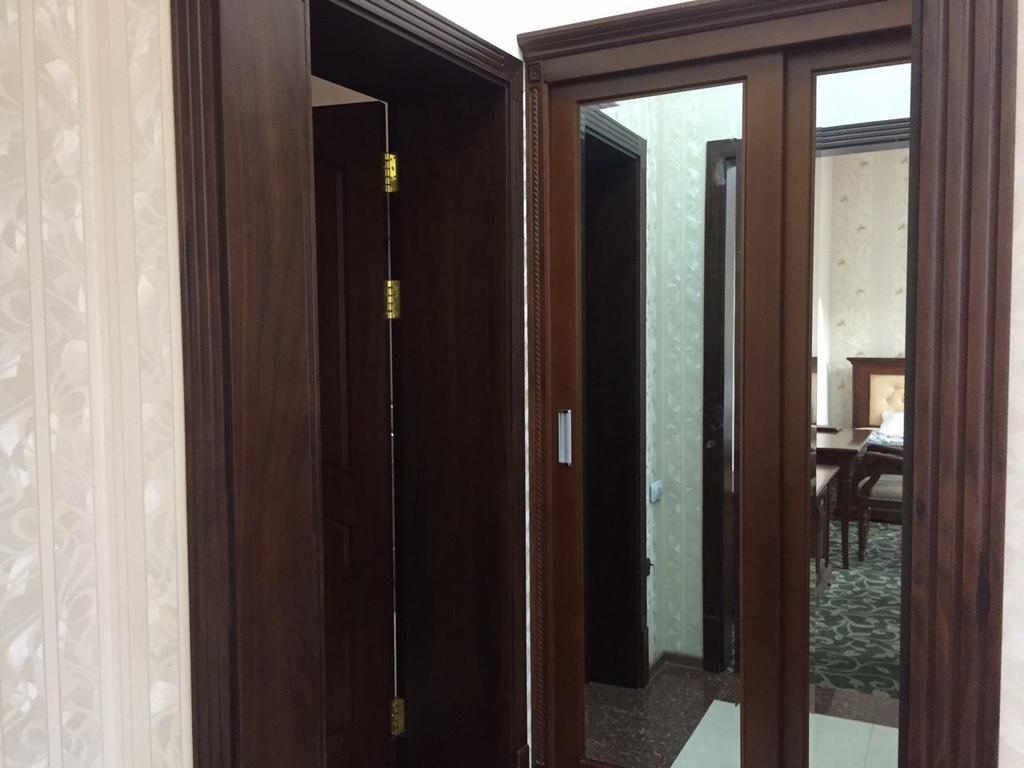 Western Suites Hotel Tachkent Extérieur photo