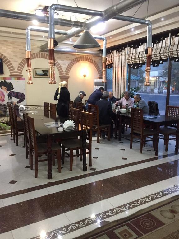 Western Suites Hotel Tachkent Extérieur photo